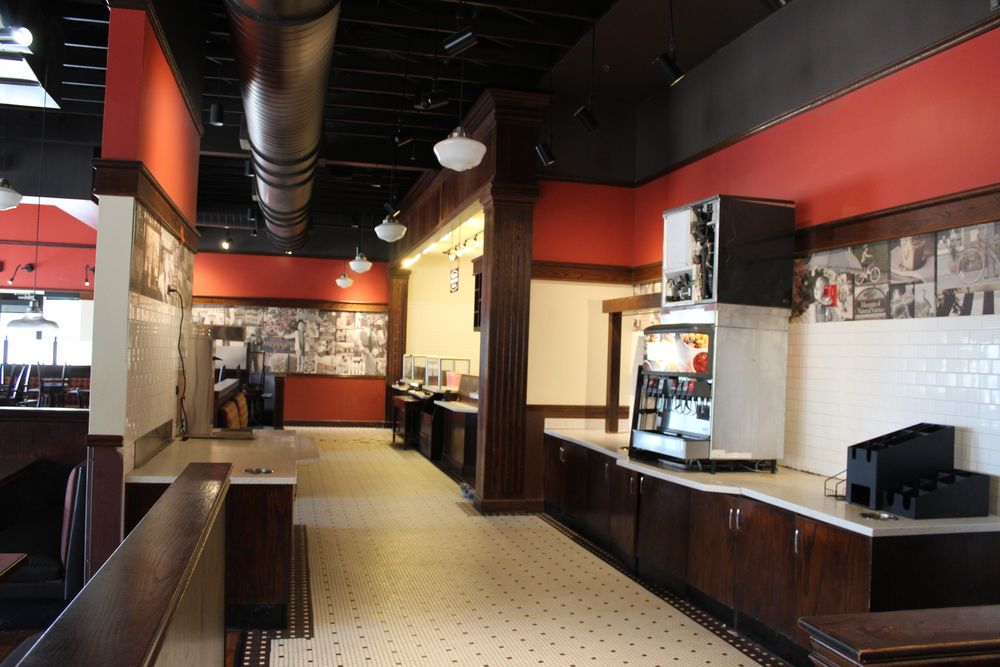 Former Corner Bakery: 108 Market St, Flowood, MS 39232